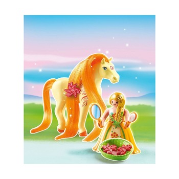 Принцесса Санни с лошадкой