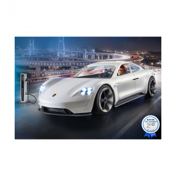 Рекс Дашер с Porsche Mission E