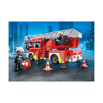 Пожарная машина с лестницей + пожарный кран